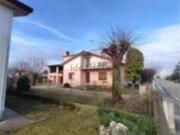 Villetta indipendente in vendita di 272 m² in Via Roma, 71