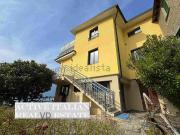 Case e ville in vendita di 275 m² in Via Onzanigo, 18