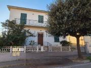 Villetta indipendente in vendita di 280 m² in Via Cavour, 3