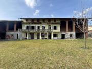 Villetta indipendente in vendita di 280 m² in Via Ivrea, 46