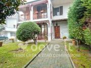 Villetta indipendente in vendita di 284 m² in Via Brizio...