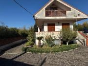 Villetta indipendente in vendita di 285 m² in Via Festola