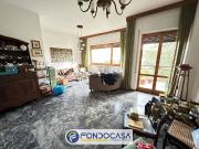 Villetta indipendente in vendita di 285 m² in Via Recanati