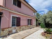 Villetta indipendente in vendita di 294 m²