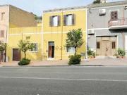Villetta indipendente in vendita di 294 m² in Via Roma, 54