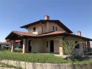 Villetta indipendente in vendita di 298 m² in Via...