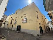 Villetta indipendente in vendita di 300 m² in Via Ferrai