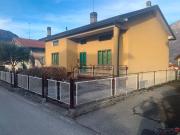 Villetta indipendente in vendita di 310 m² in Frazione...