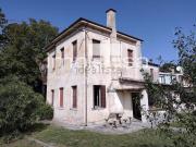 Villetta indipendente in vendita di 312 m² in Viale Gian...