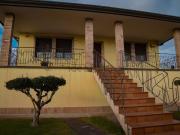 Villetta indipendente in vendita di 320 m²