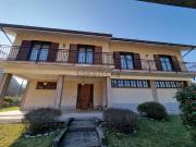 Villetta indipendente in vendita di 320 m² in Via Cantarana