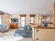 Villetta indipendente in vendita di 320 m² in Via...