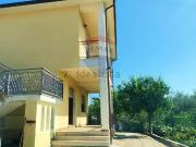Villetta indipendente in vendita di 323 m²