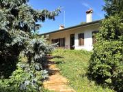 Villetta indipendente in vendita di 324 m² in Via Cornuda