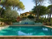 Villetta indipendente in vendita di 330 m²