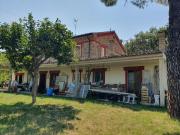 Villetta indipendente in vendita di 330 m² in Via del Comune