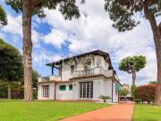 Villetta indipendente in vendita di 330 m² in Via Sandro...