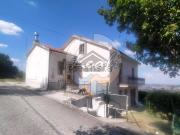 Villetta indipendente in vendita di 333 m² in Strada...