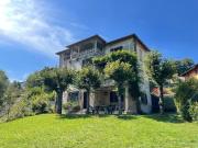 Villetta indipendente in vendita di 350 m² in Strada...