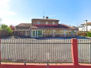 Villetta indipendente in vendita di 350 m² in Via aquileia