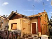 Villetta indipendente in vendita di 350 m² in Via Arno, 10