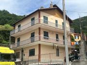 Villetta indipendente in vendita di 350 m² in Via Ceresa, 1