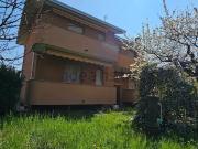 Villetta indipendente in vendita di 350 m² in Via VIII Marzo