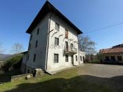 Villetta indipendente in vendita di 350 m² in Via Villa...