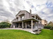 Villetta indipendente in vendita di 351 m² in Via...