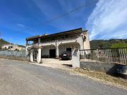 Villetta indipendente in vendita di 353 m² in Contrada...