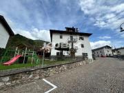 Villetta indipendente in vendita di 353 m² in Via Dante, 11