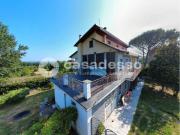 Villetta indipendente in vendita di 359 m² in Strada...