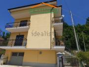 Villetta indipendente in vendita di 360 m²