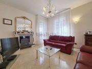 Villetta indipendente in vendita di 360 m² in Via Schio