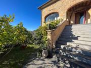 Villetta indipendente in vendita di 360 m² in Via...