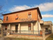 Villetta indipendente in vendita di 365 m² in Viale...