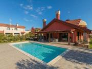 Villetta indipendente in vendita di 368 m² in Frazione Crete