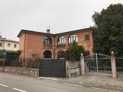 Villetta indipendente in vendita di 370 m² in Via Monte...
