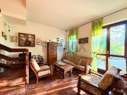 Villetta indipendente in vendita di 375 m²