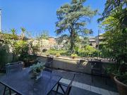 Villetta indipendente in vendita di 376 m² in Via San Fermo