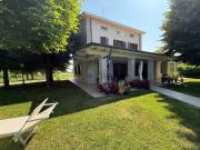 Villetta indipendente in vendita di 380 m² in Strada San...