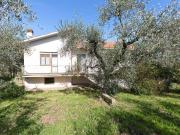 Villetta indipendente in vendita di 380 m² in Via Corsia