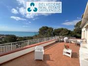 Villetta indipendente in vendita di 385 m²
