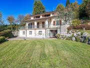 Villetta indipendente in vendita di 390 m² in Via...