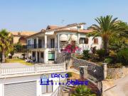Villetta indipendente in vendita di 390 m² in Via...