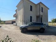Villetta indipendente in vendita di 390 m² in Via San...