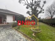 Villetta indipendente in vendita di 393 m² in Via...