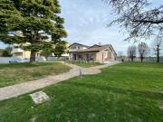 Villetta indipendente in vendita di 400 m² in Via Italia