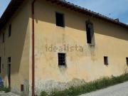 Villetta indipendente in vendita di 412 m² in Via Leano