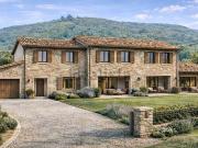 Villetta indipendente in vendita di 415 m² in Via Baiso, 6